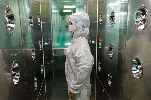 操作人員對風淋室的正確使用也是影響凈化效果的重要因素。