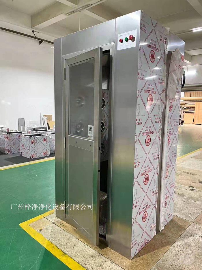 介紹風(fēng)淋室與貨淋室的功能特點(diǎn)